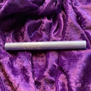 Kiss & Smink Lip Crayon Pen in shade “Marietta”